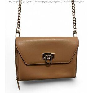Brown crossbody purse 🤎